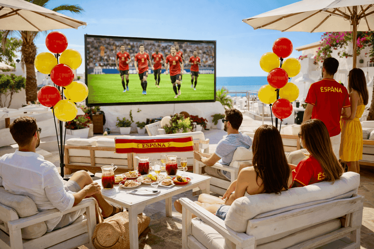 Décoration de ballons sur une terrasse ensoleillée pendant un événement de football