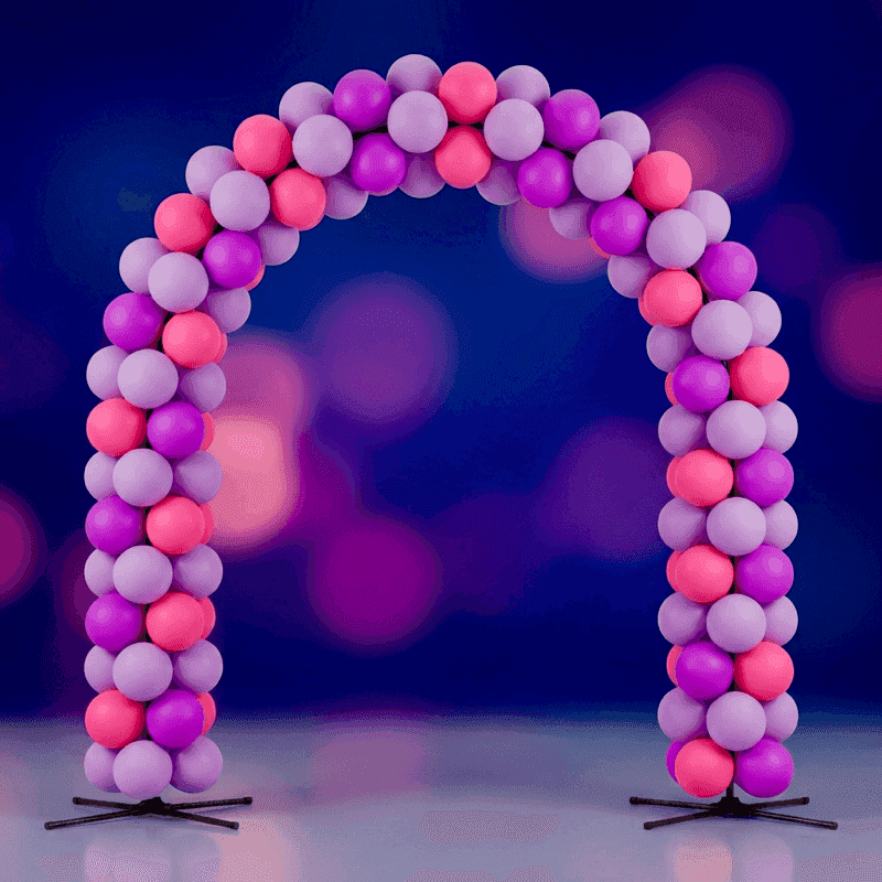 Majestueuse arche de ballons comme décoration spectaculaire d'entrée pour événements