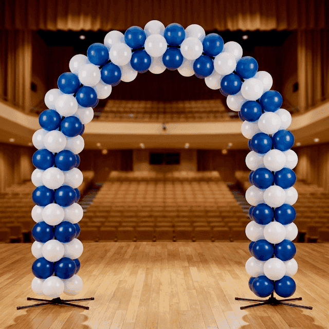 Arche de ballons aux couleurs de l'établissement comme photocall lors de la remise des diplômes